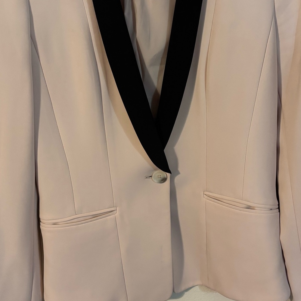 Express Blazer - Picture 4 of 4
